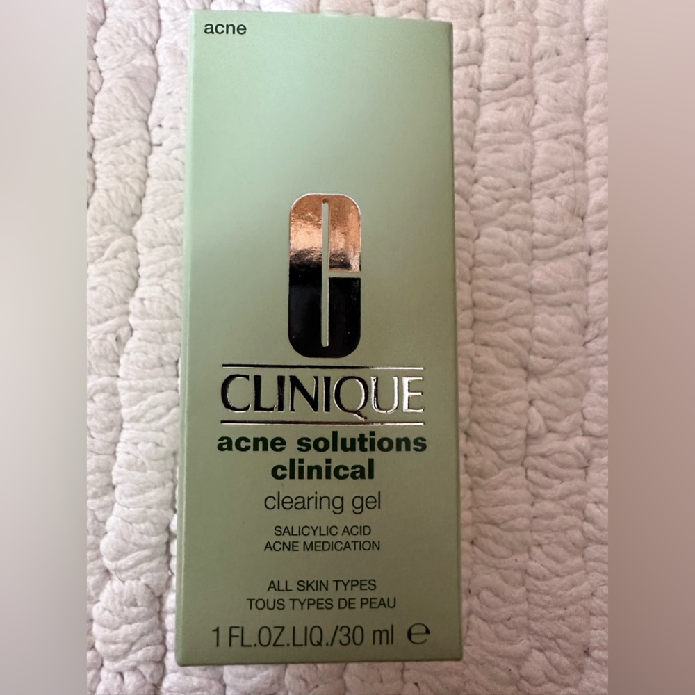 Clinique Acne Solutions™ Clinical Clearing Gel